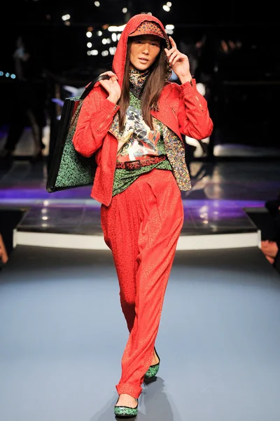 Look 34
